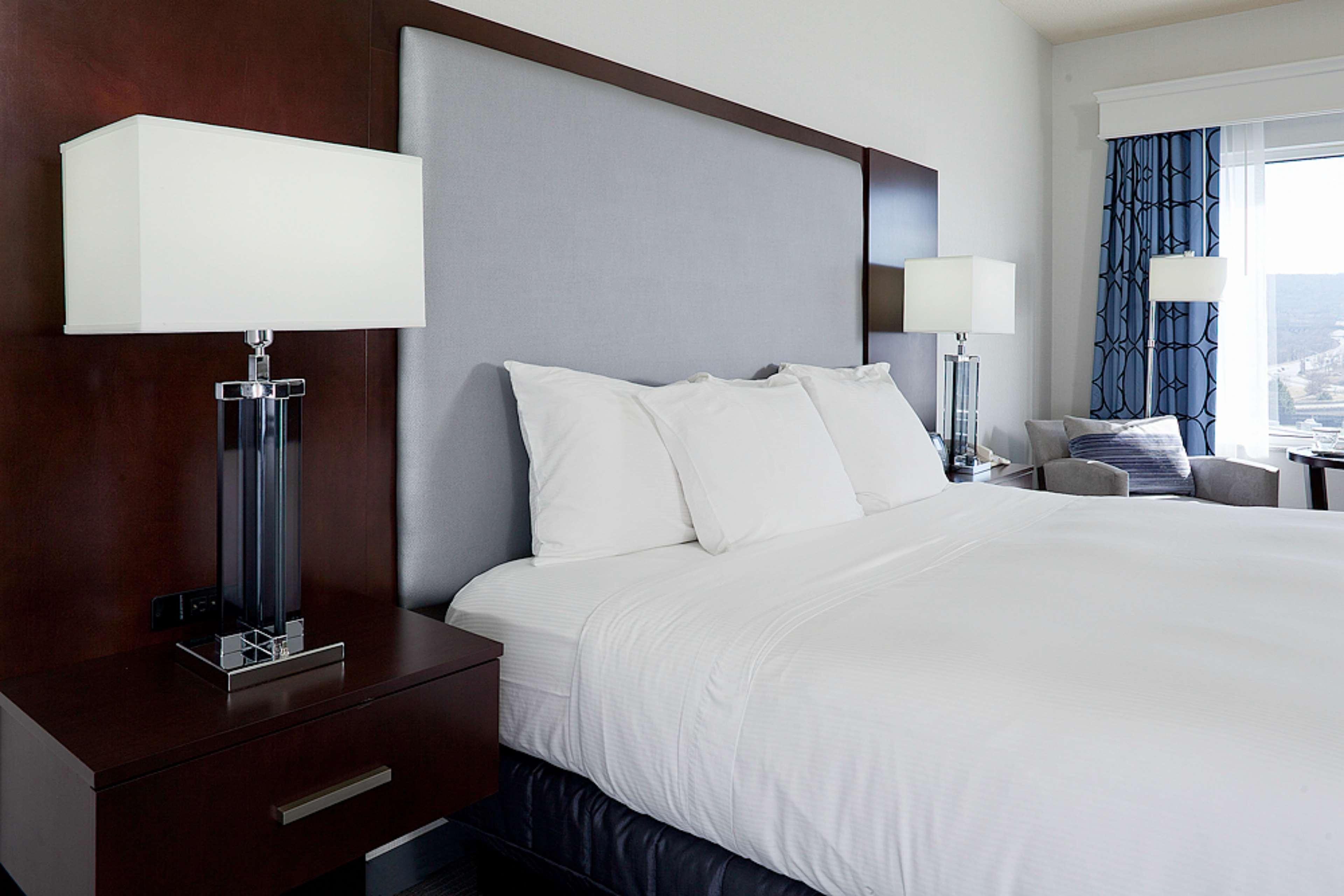Hilton & Conference Center Hotel