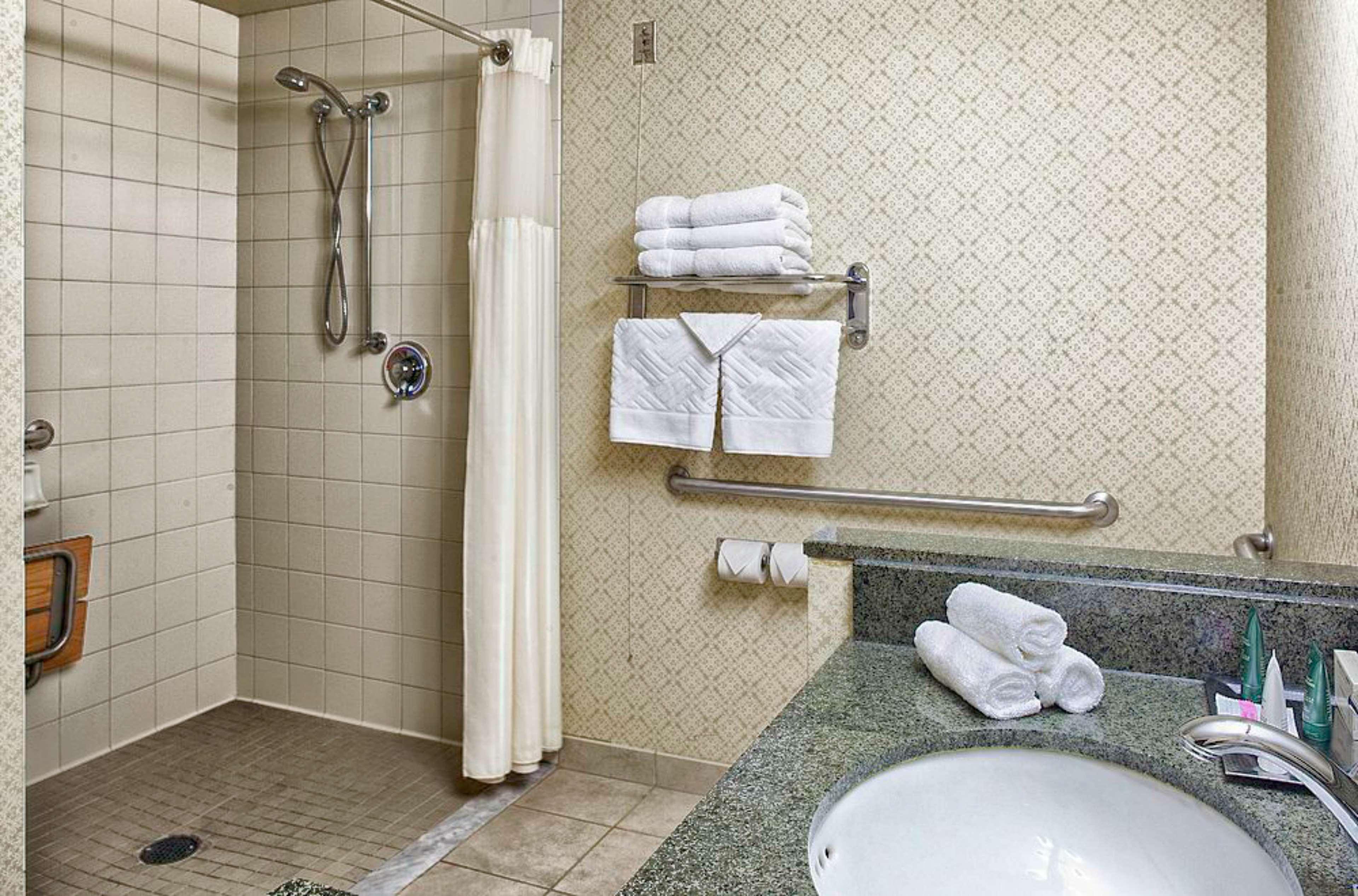 Hilton & Conference Center 3* Scranton
